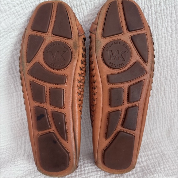 Michael Kors Tan Leather MK Logo Ballet Flats - Picture 3 of 6